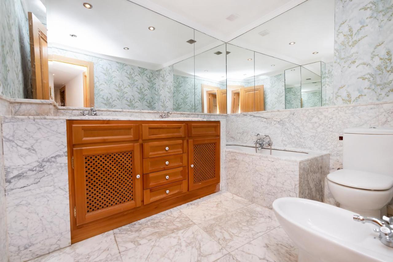 Apartament Bhost- Especeria Historic Center Malaga Zewnętrze zdjęcie